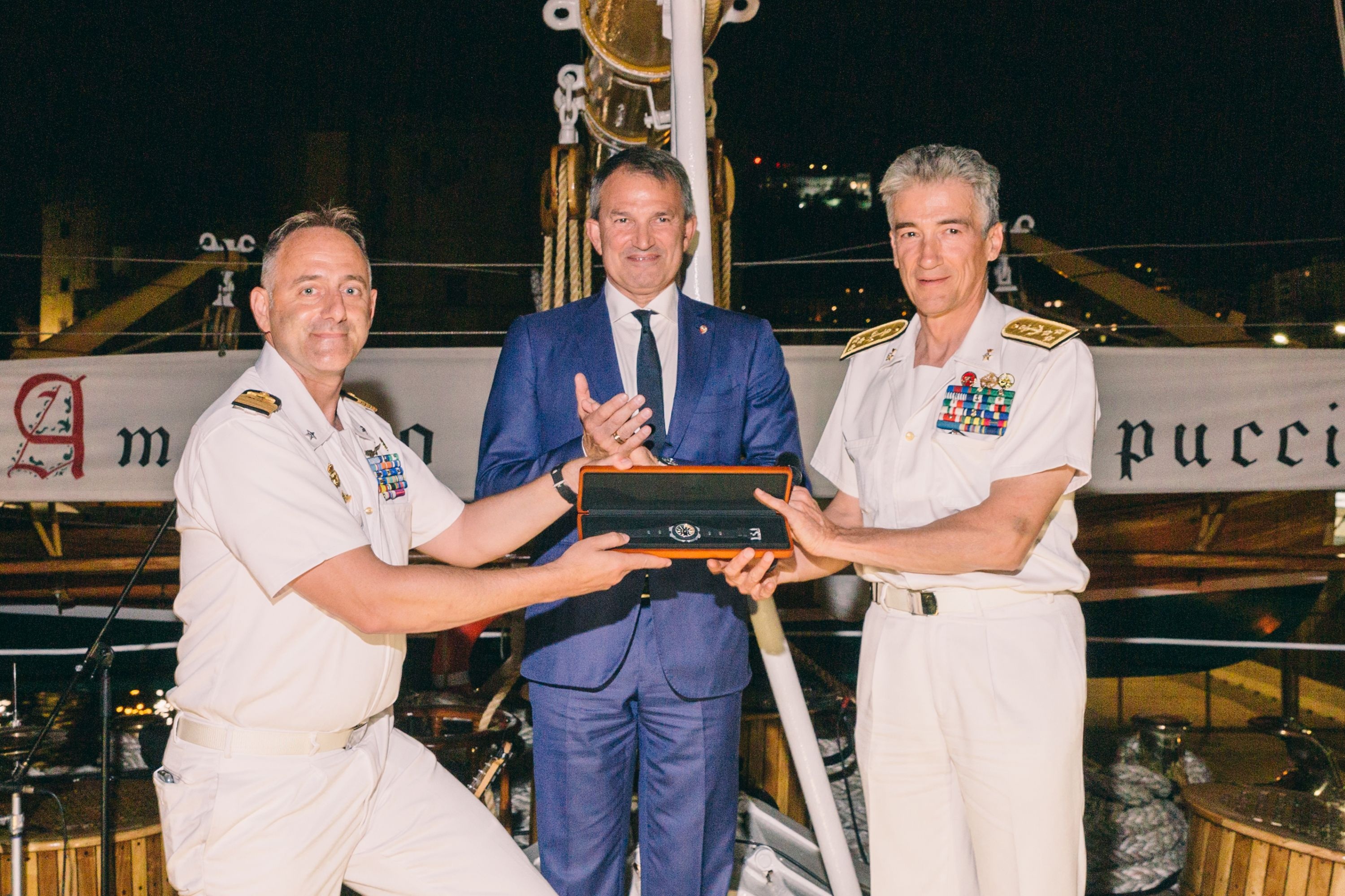 Bulgari and the Italian Navy jointly celebrate the Aluminium GMT Amerigo  Vespucci Special Edition watch – Posts – Timekeepers Club